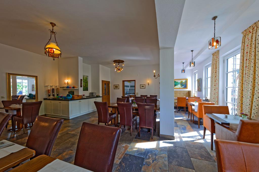 Hotel Lipmann "Am Klosterberg" Beilstein  Kültér fotó